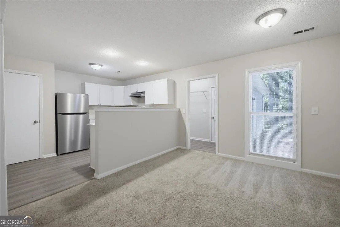 Photo of 440 Cowan Road
