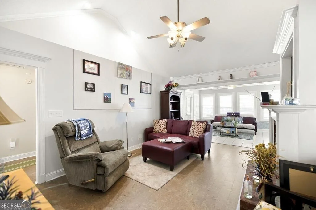 Photo of 256 Ellicott Drive