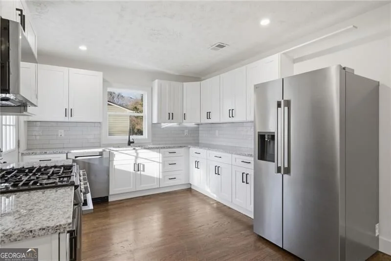 Photo of 303 Glen Iris Drive