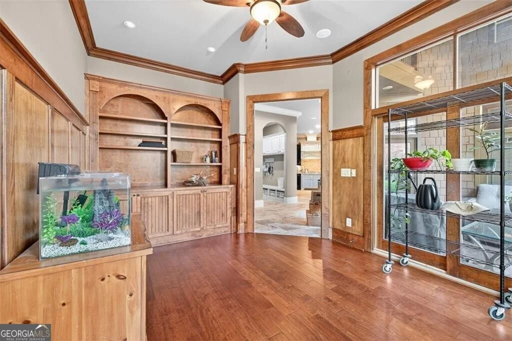 Photo of 5829 Swinging Gate Road