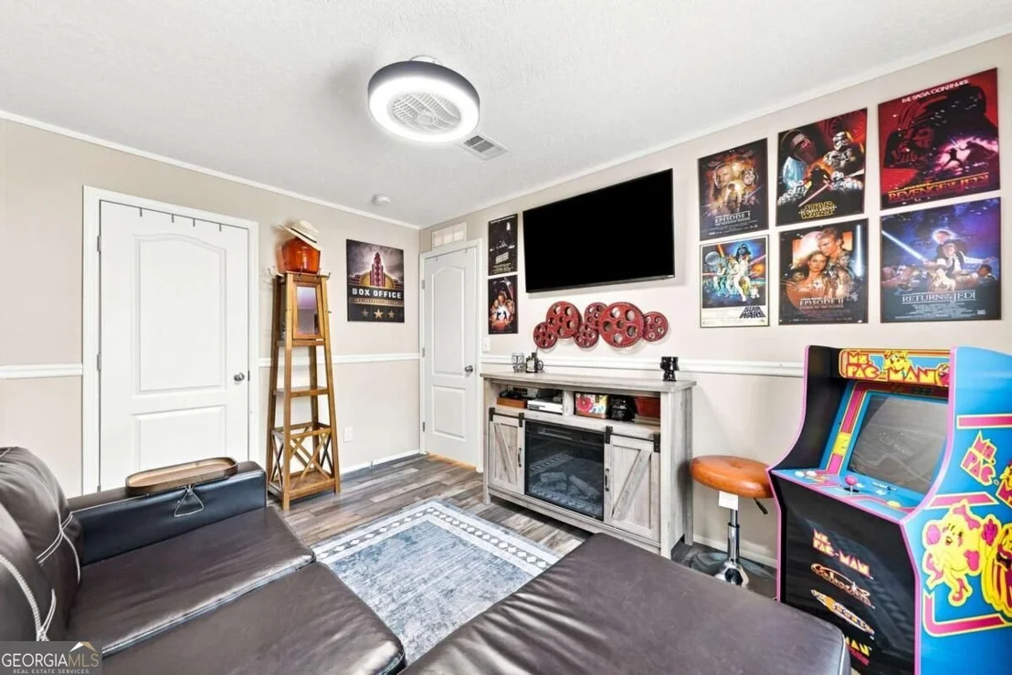 Photo of 82 Gregory Drive