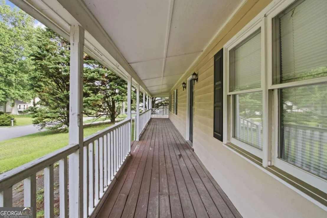 Photo of 2671 Pine Log Way