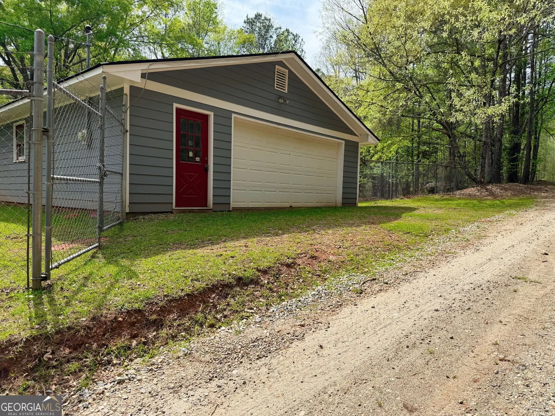 Photo of 1665 County Line Extension