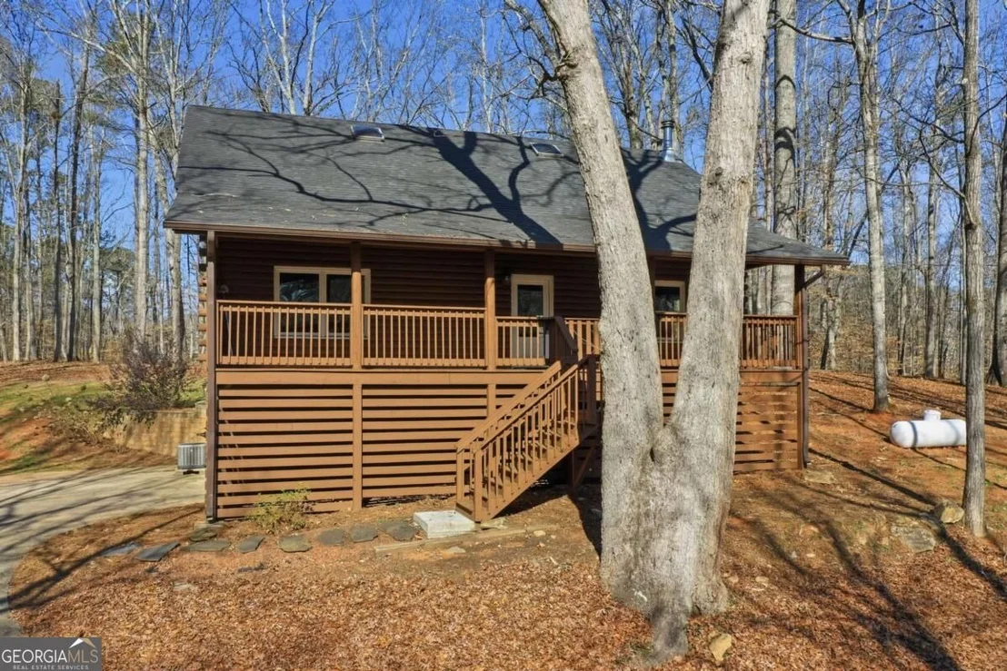 Photo of 437 Twin Lakes Drive
