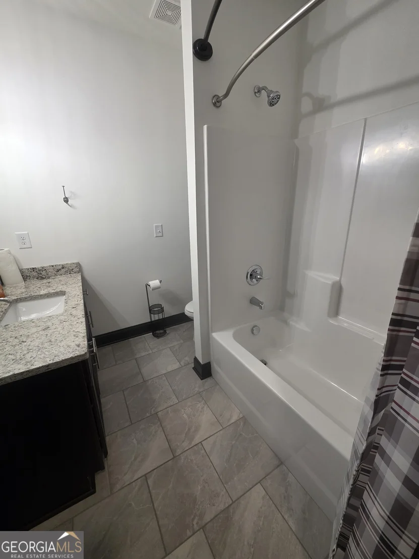 Photo of 40 Hollyhock Lane