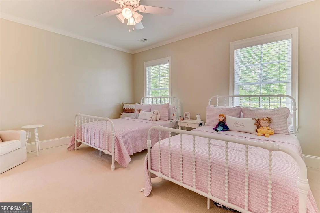 Photo of 1052 Emerald Place