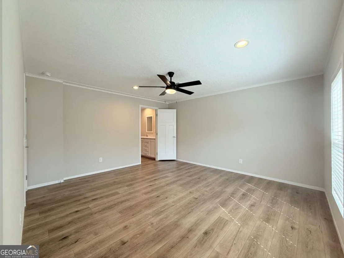 Photo of 5240 Owens Road