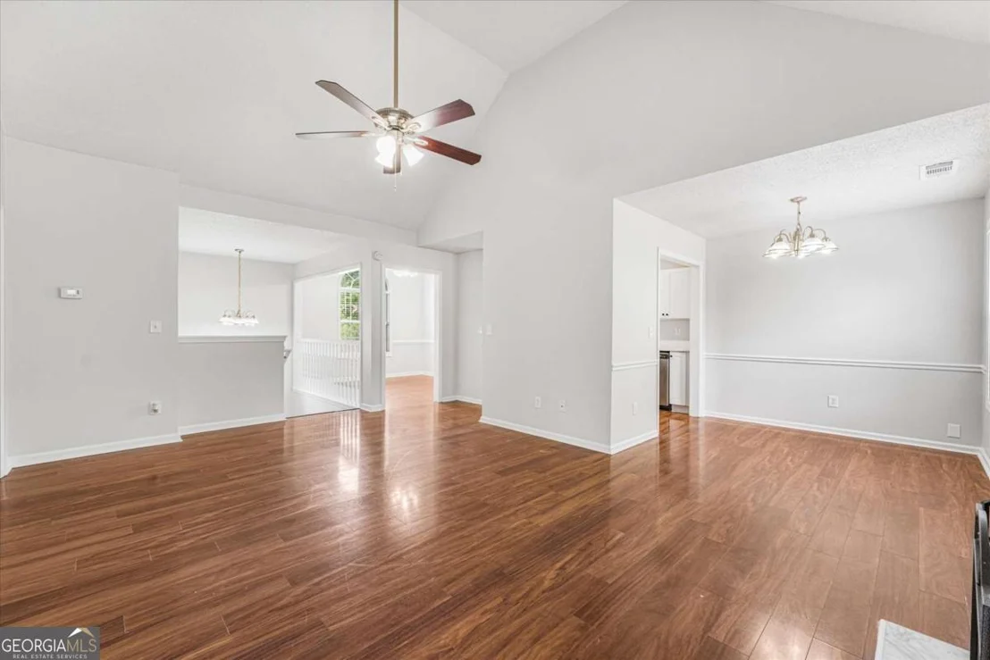 Photo of 1312 Vine Circle
