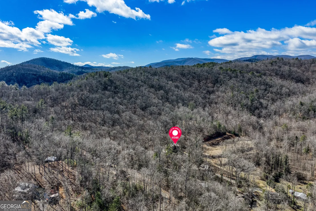 Photo of 112 Springhill Lane