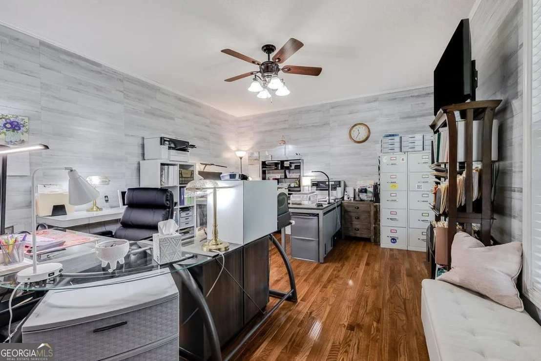 Photo of 152 Cambridge Drive