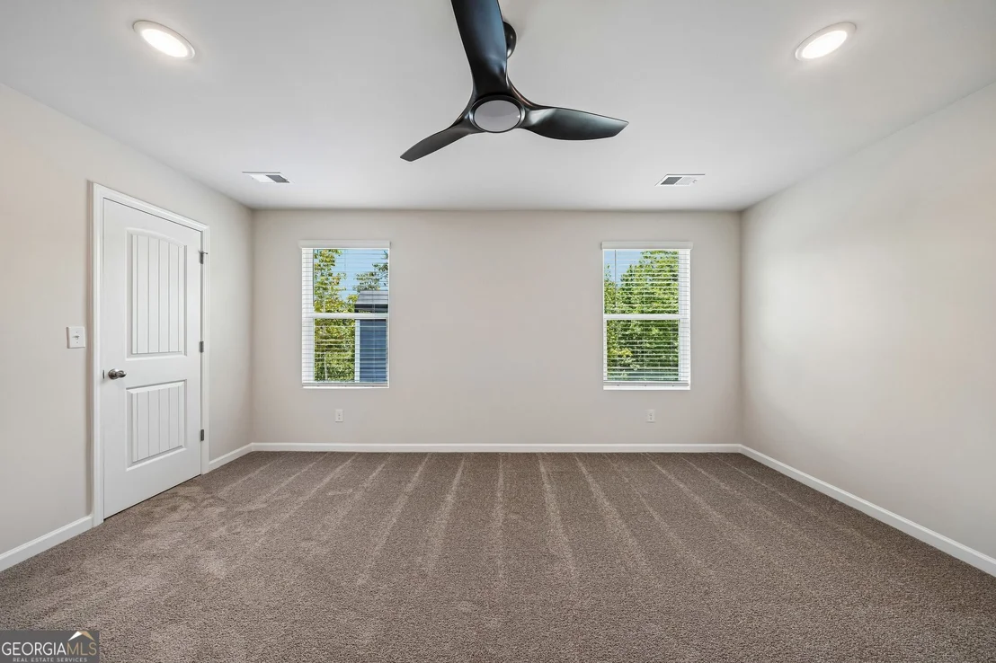Photo of 140 Post Oak Drive