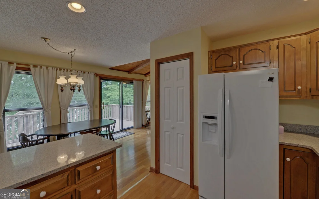 Photo of 371 Shorewood Circle
