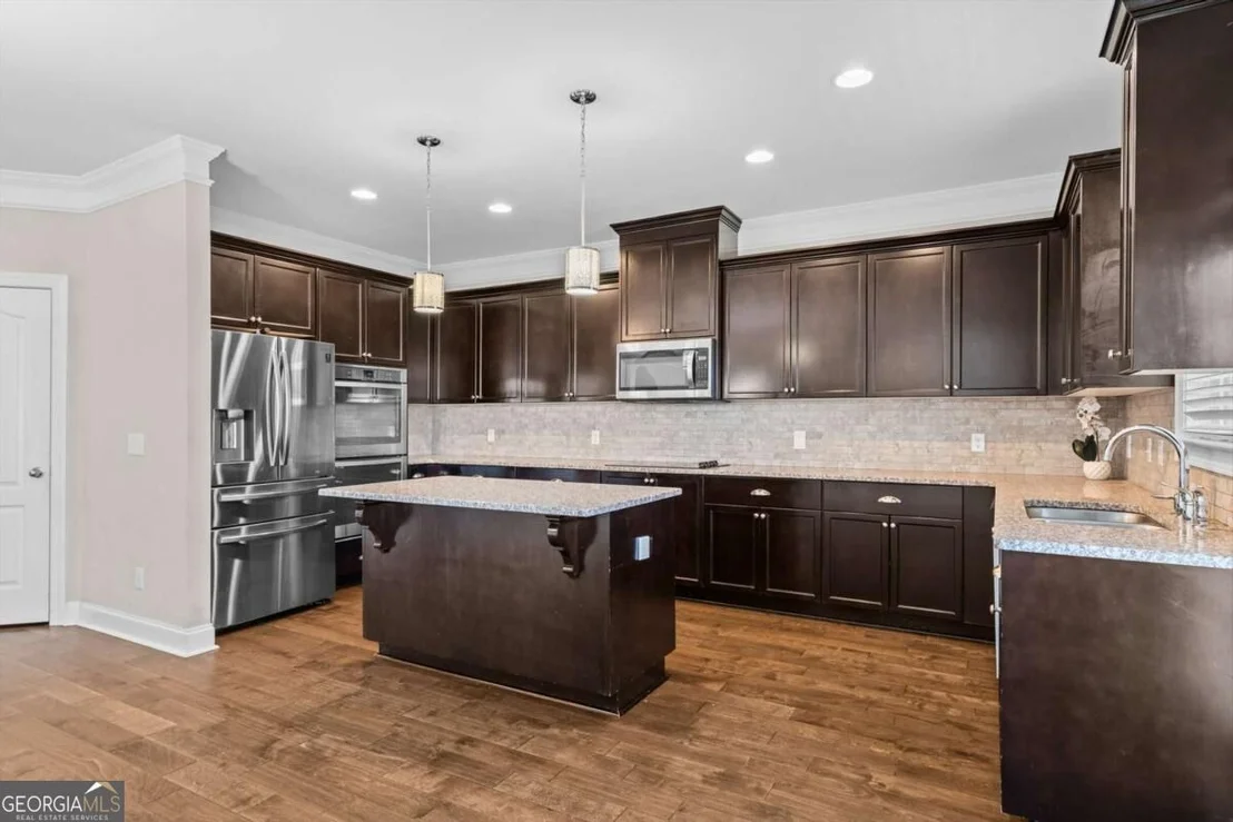 Photo of 108 Clover Pointe Circle