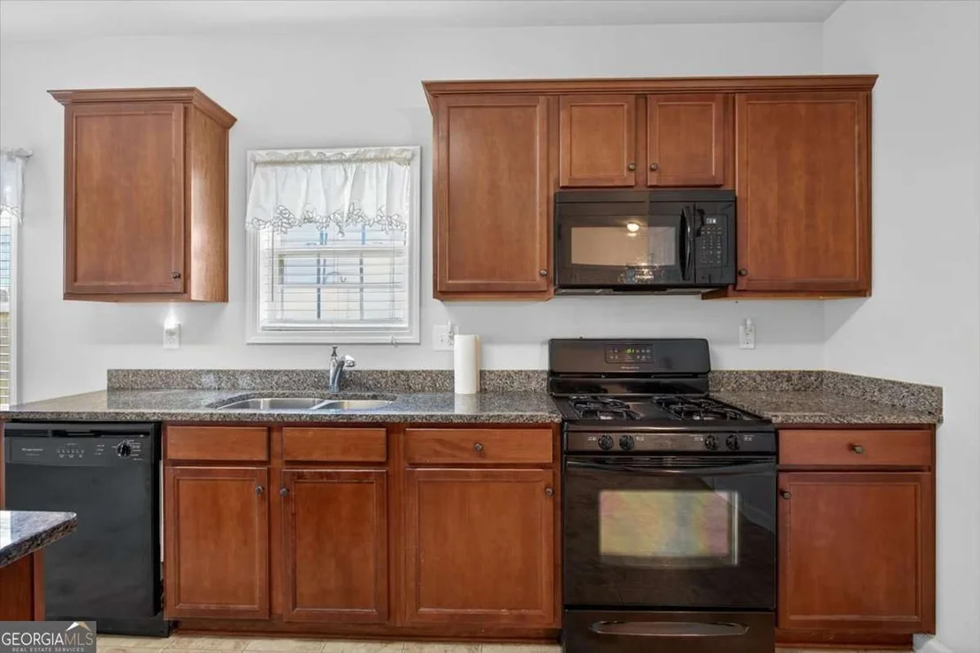 Photo of 2435 Centennial Hill Way NW