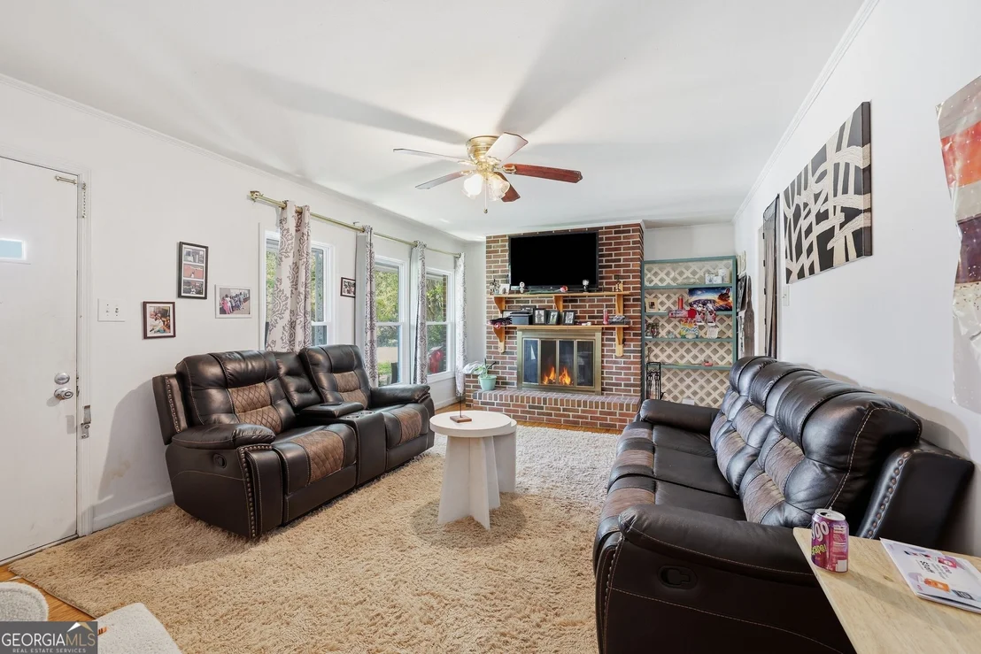 Photo of 327 Poplar Street