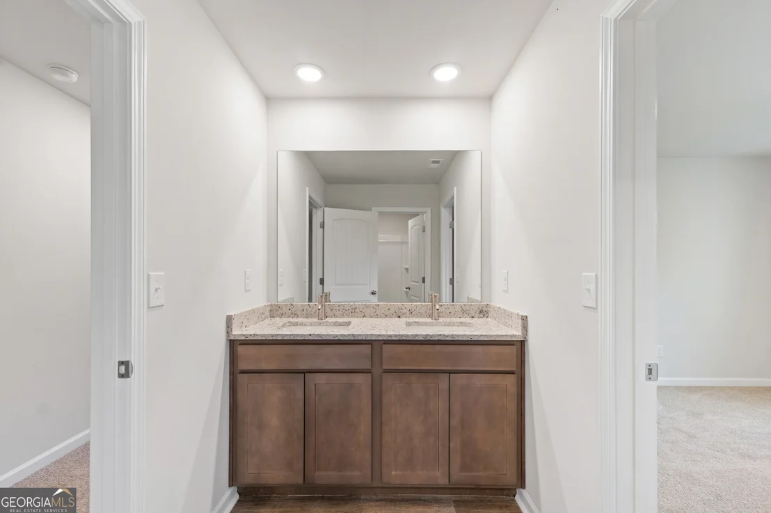 Photo of 303 HUDSON Court