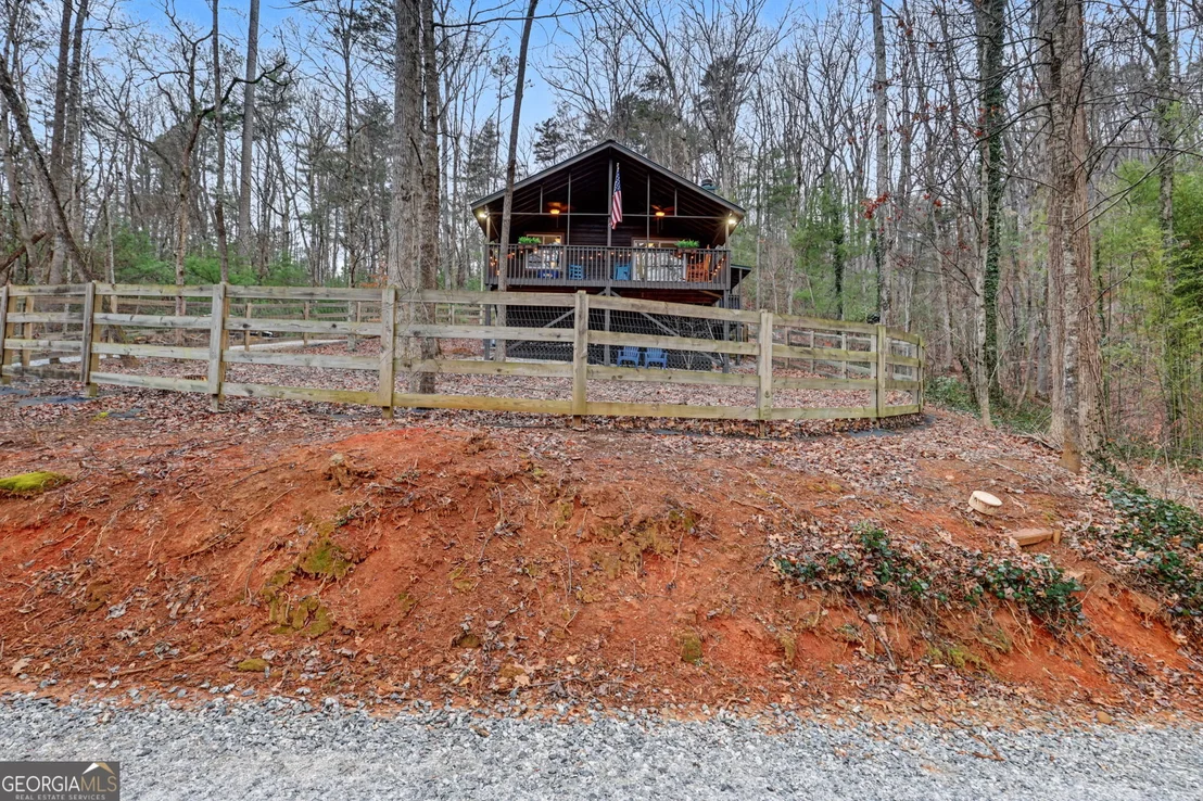 Photo of 84 Creekside Lane