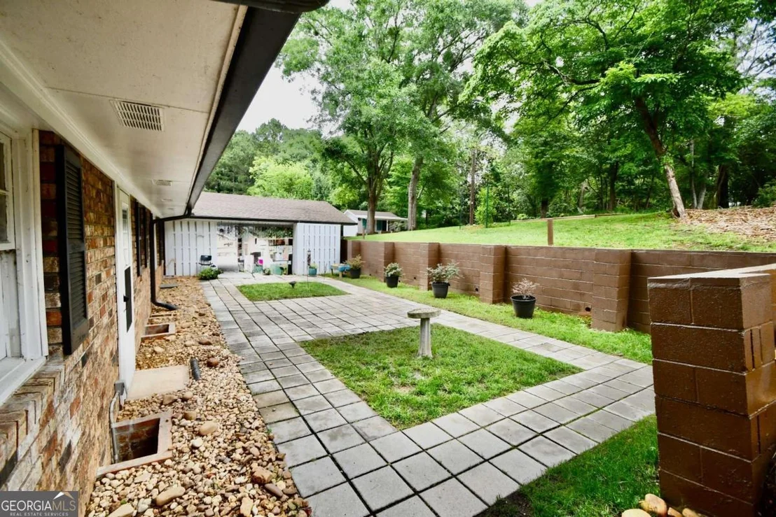 Photo of 280 Valleybrook Drive