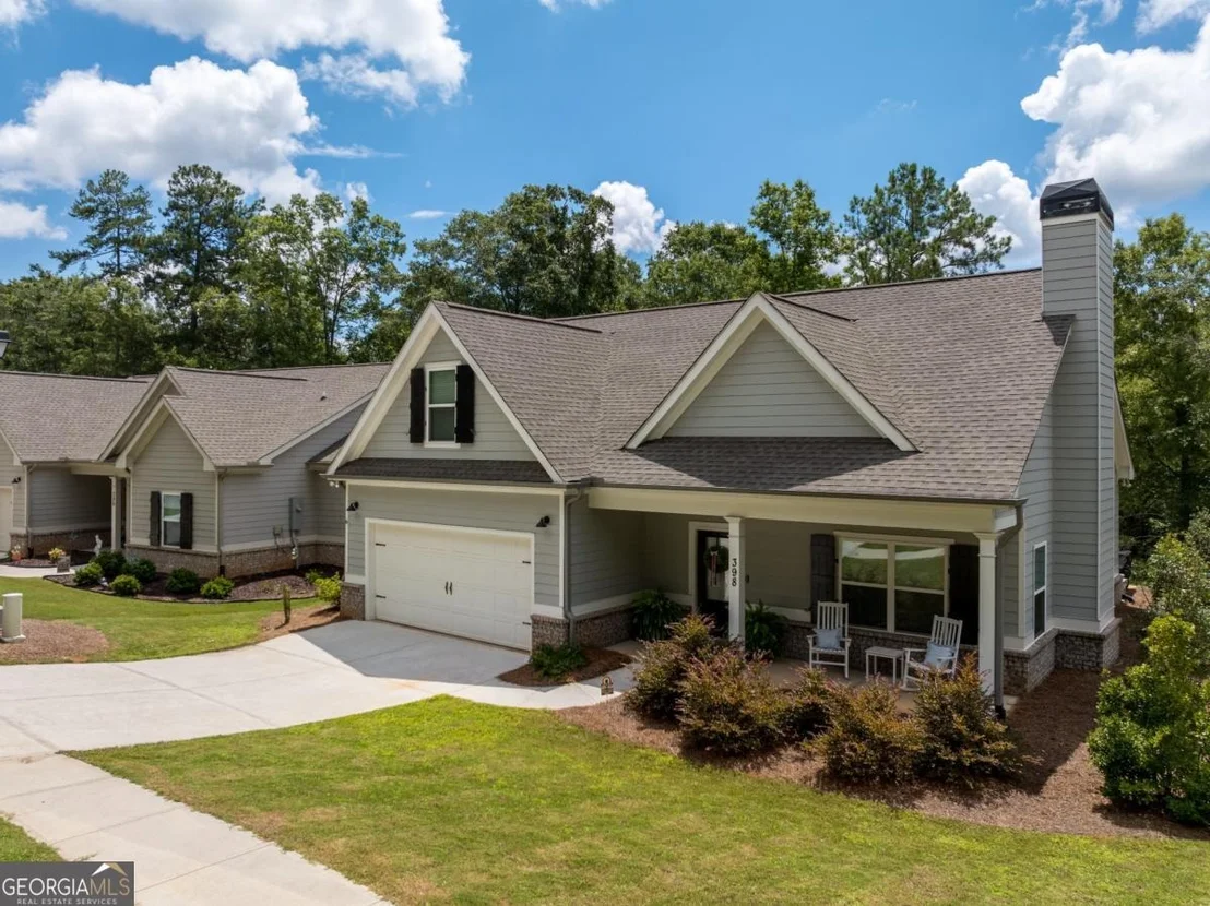 Photo of 398 Sunset Drive