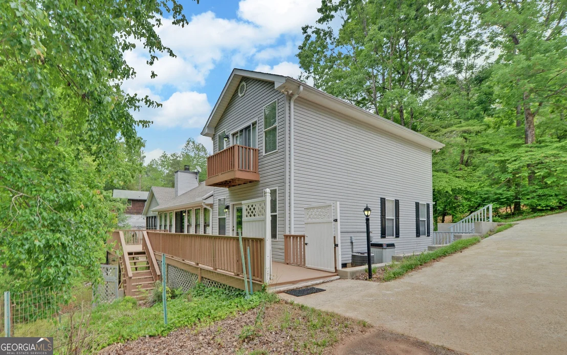 Photo of 371 Shorewood Circle