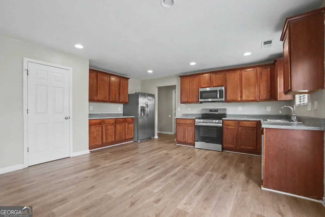 Photo of 375 Walton View