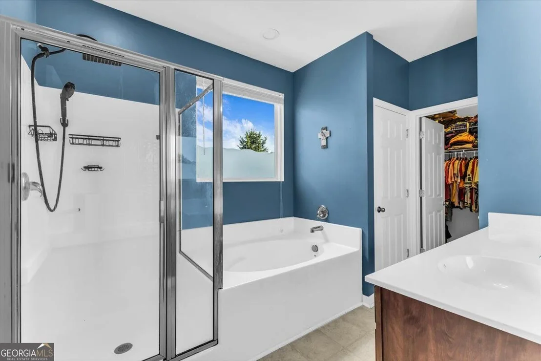 Photo of 413 Lions Den Drive