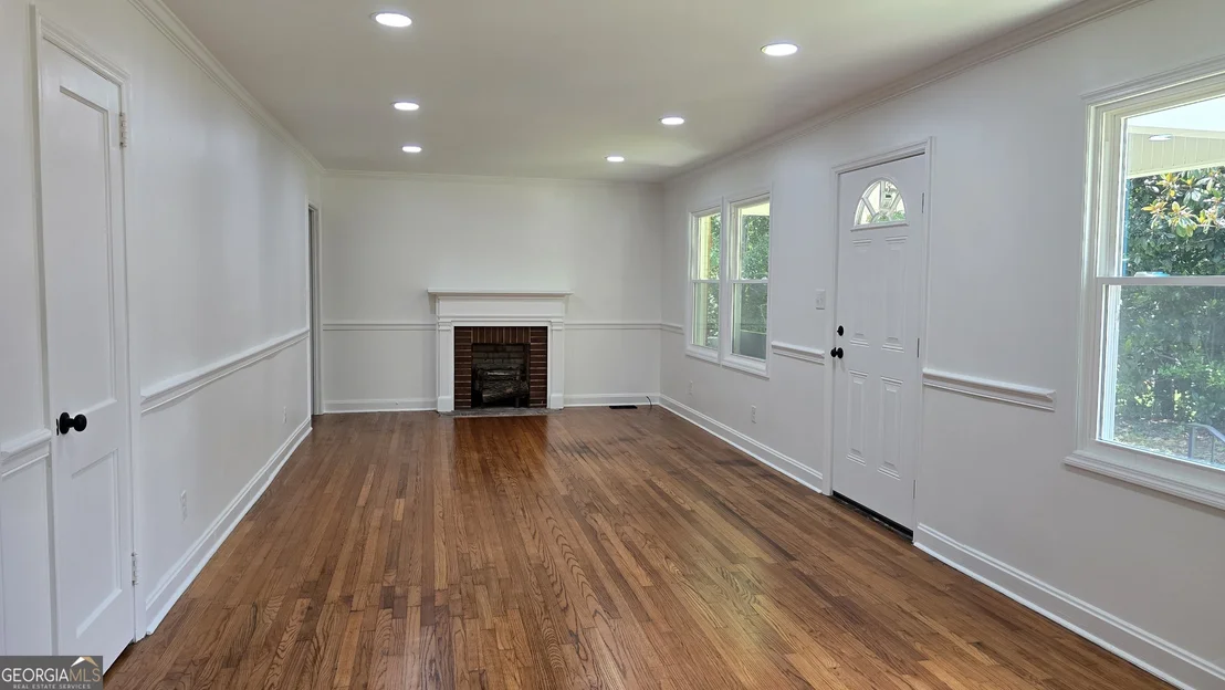 Photo of 2192 General Winship Drive