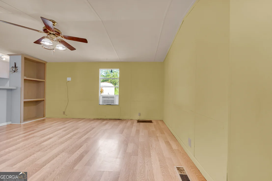 Photo of 4444 Riverdale Road