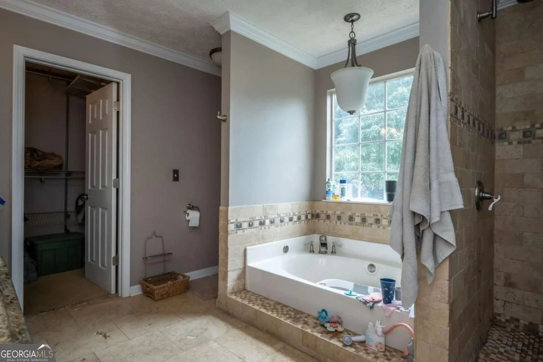 Photo of 421 Regan Drive