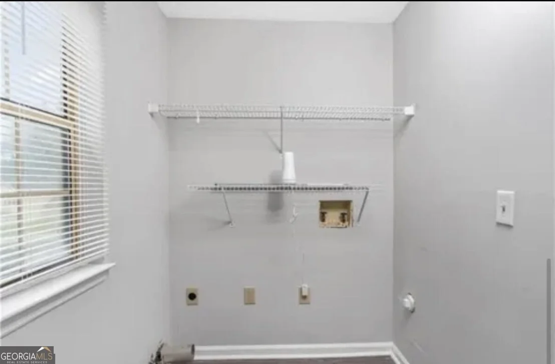 Photo of 956 Forest Path