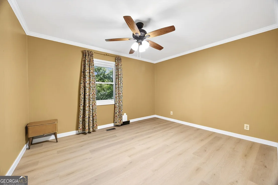 Photo of 1137 Clairmont Place