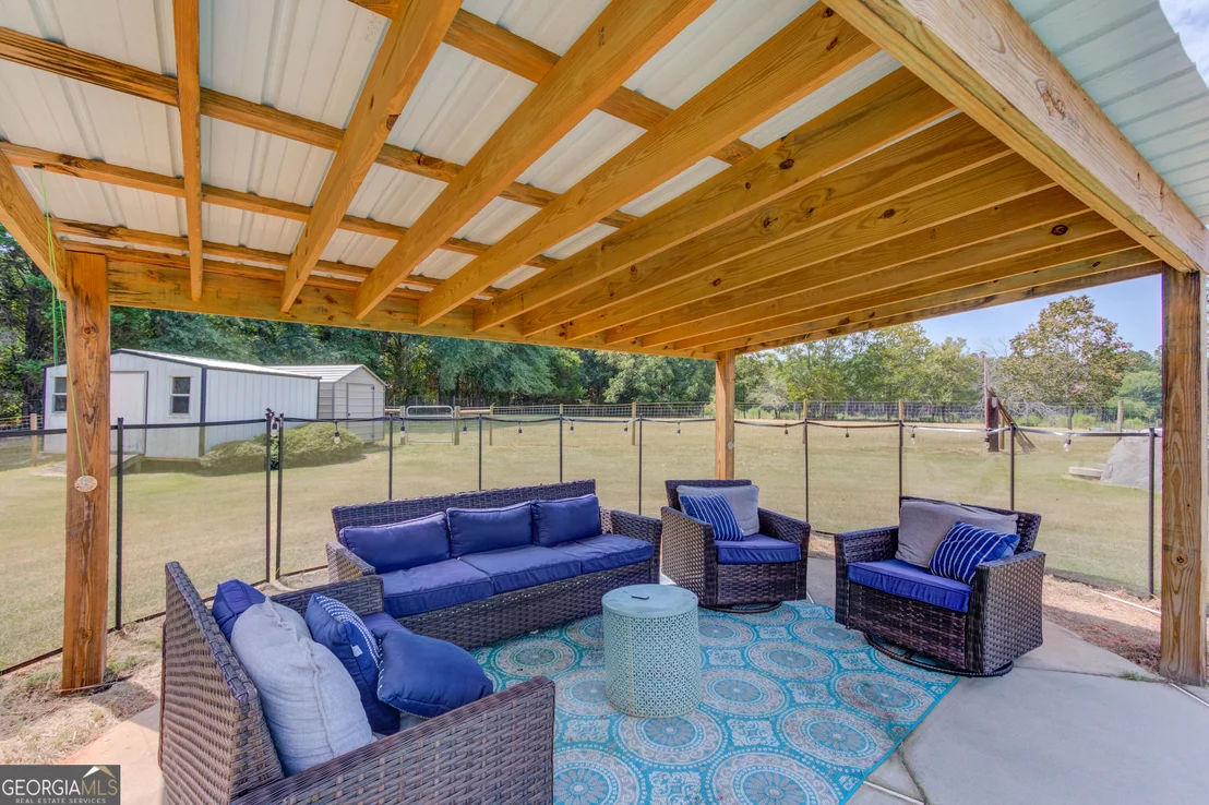 Photo of 2373 Whitney Road