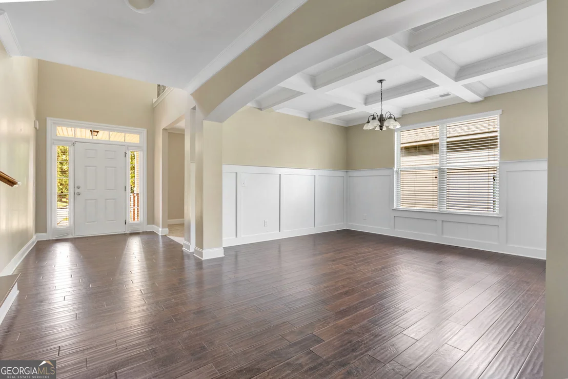 Photo of 910 Southfork Drive
