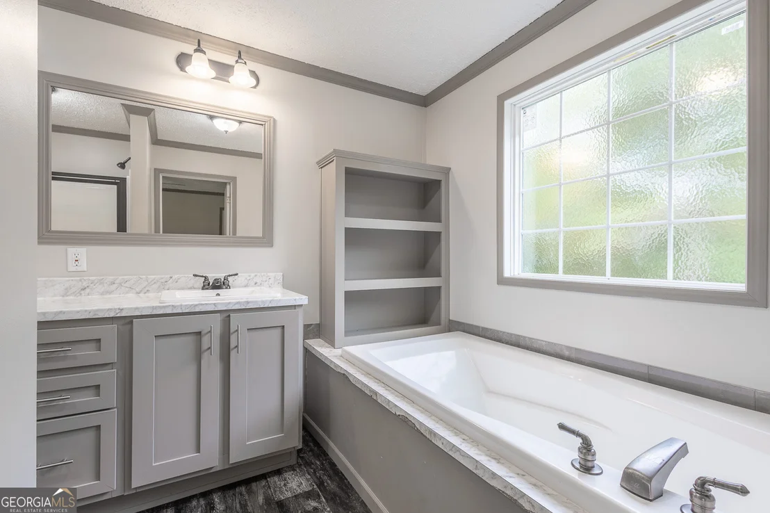 Photo of 2569 County Road 5