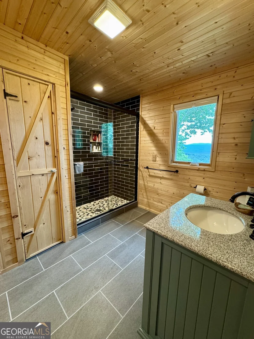 Photo of 1129 Eagle Ridge Road