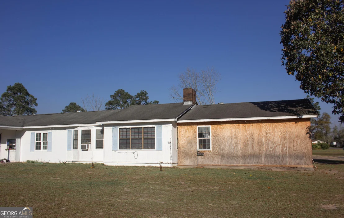Photo of 695 Jasmine Drive