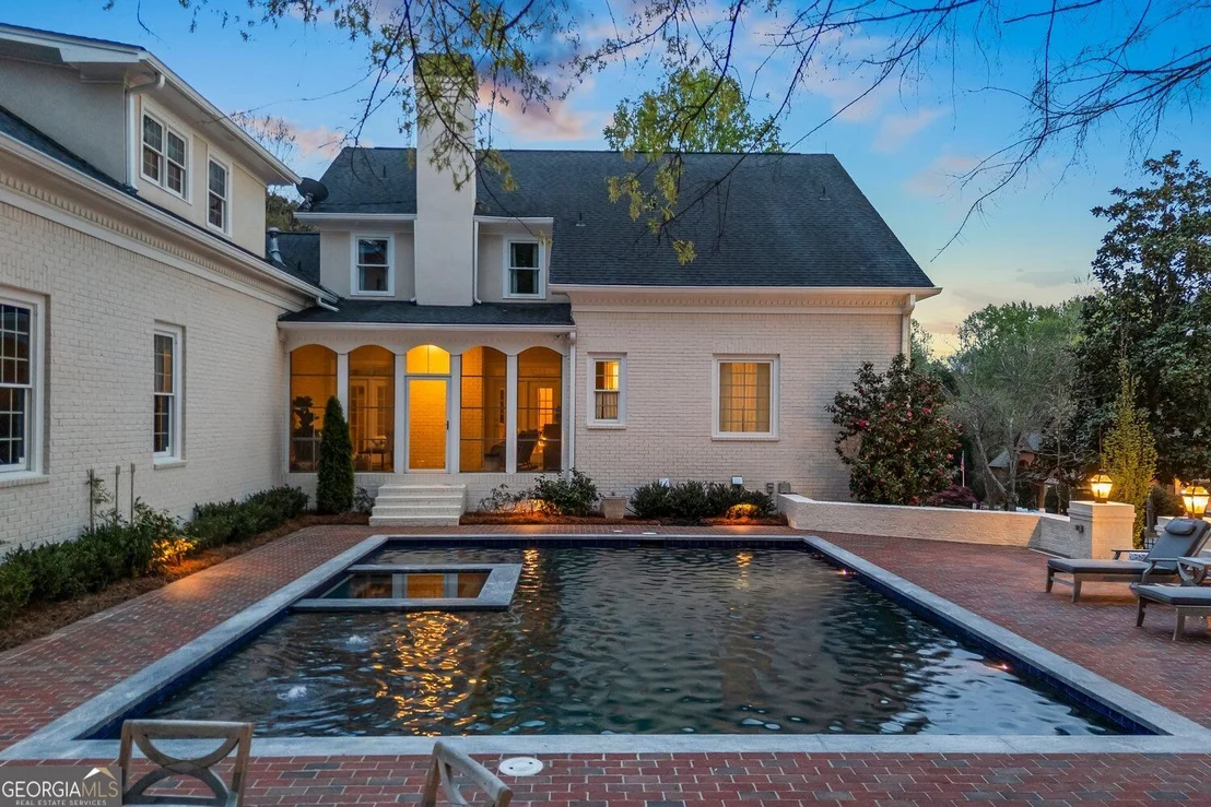 Photo of 5727 Mountain Oak Drive
