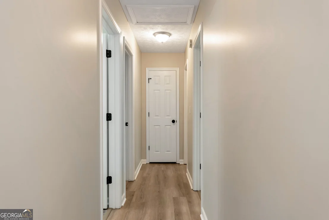 Photo of 2100 Mantle Drive