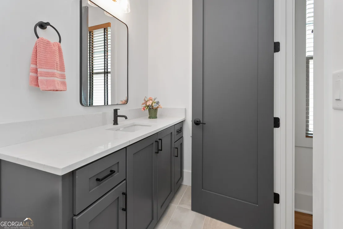 Photo of 220 Arbor Garden Circle