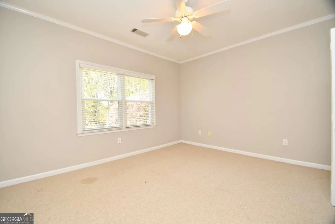 Photo of 218 Thornhill Drive