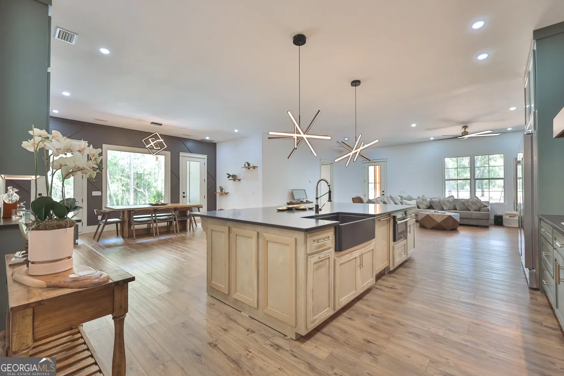 Photo of 6034 Turkey Oak Road