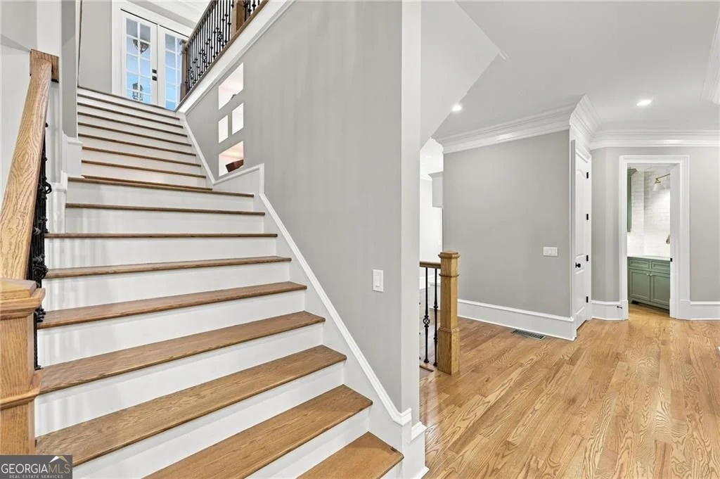 Photo of 6756 Hedge Row Lane