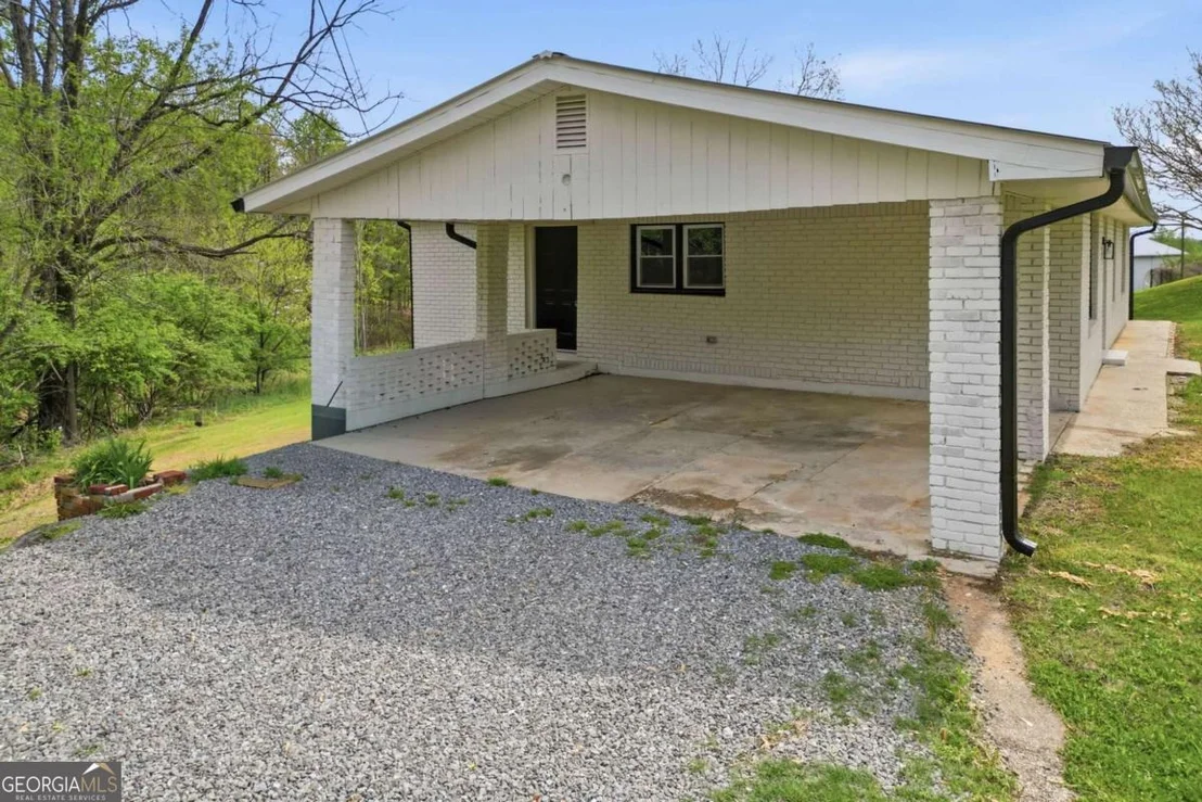 Photo of 3011 Refuge Road