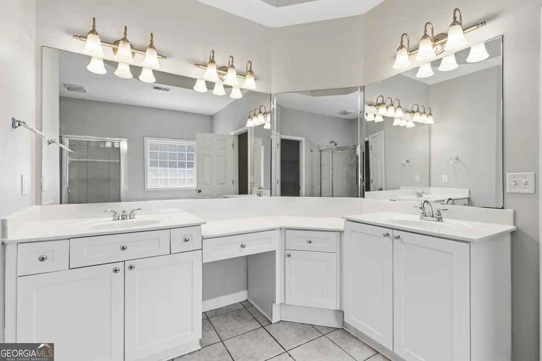 Photo of 4153 Ashland Circle