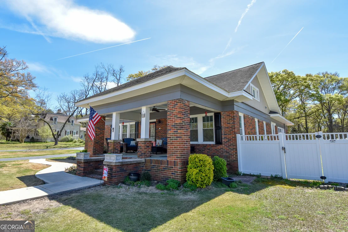 Photo of 503 Forsyth Street