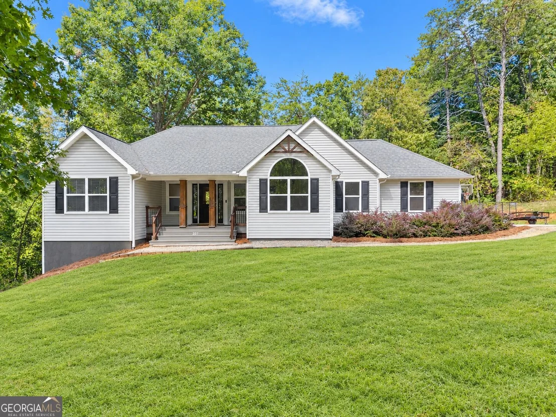 Photo of 227 Clarkesville Heights Drive