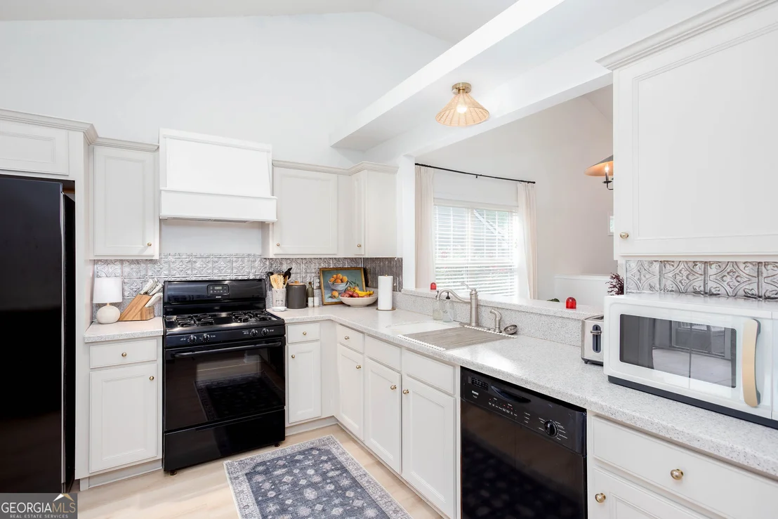 Photo of 410 Arrowhead Trail