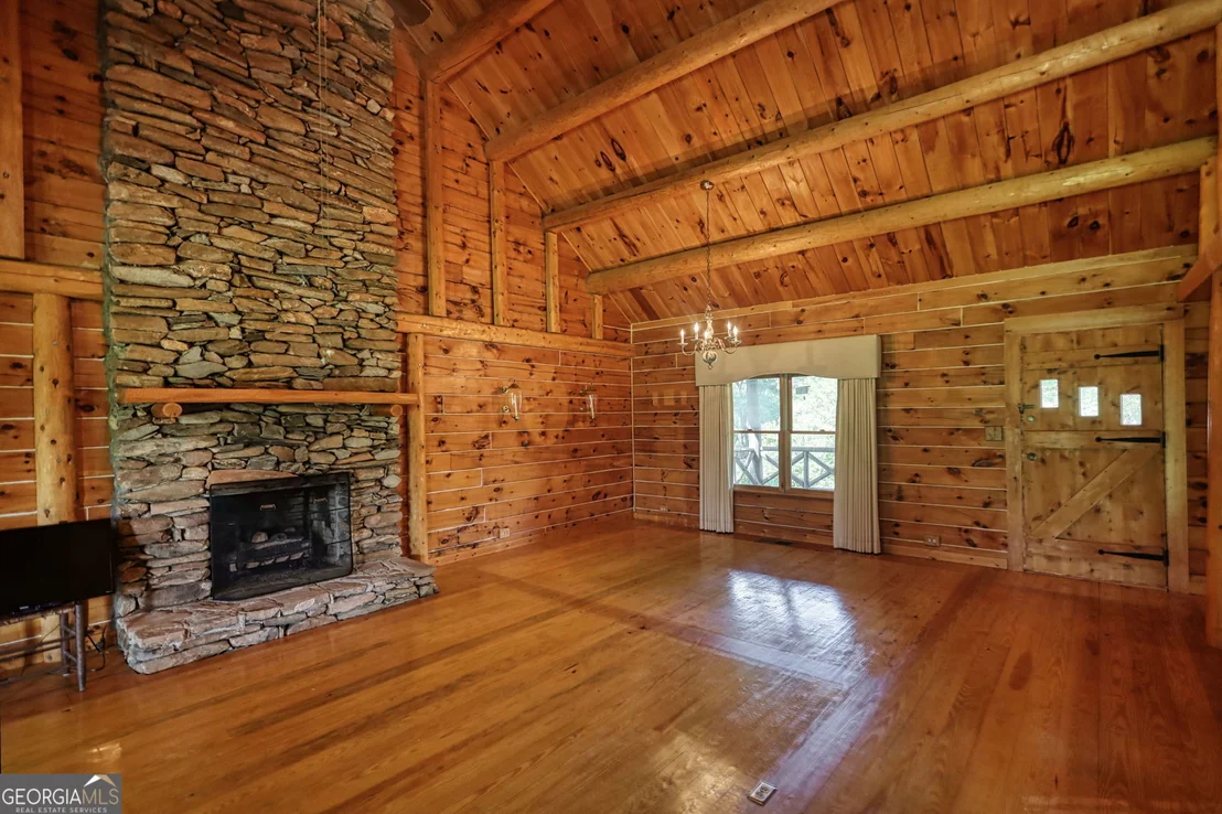 Photo of 2665 Macedonia Road