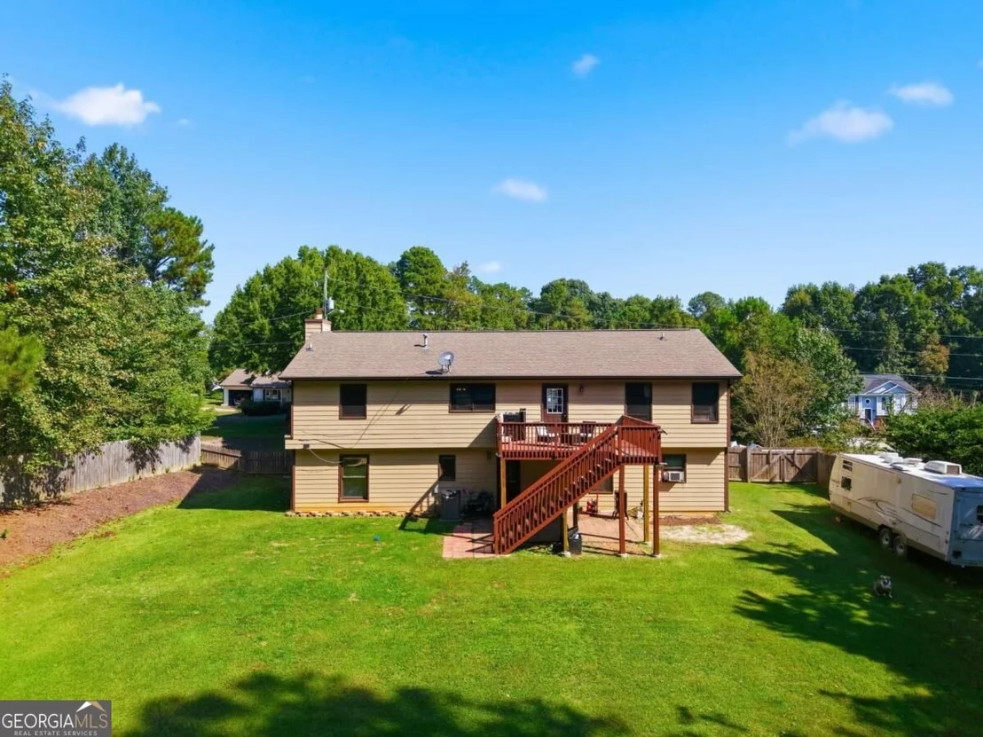 Photo of 1490 Chalet Circle