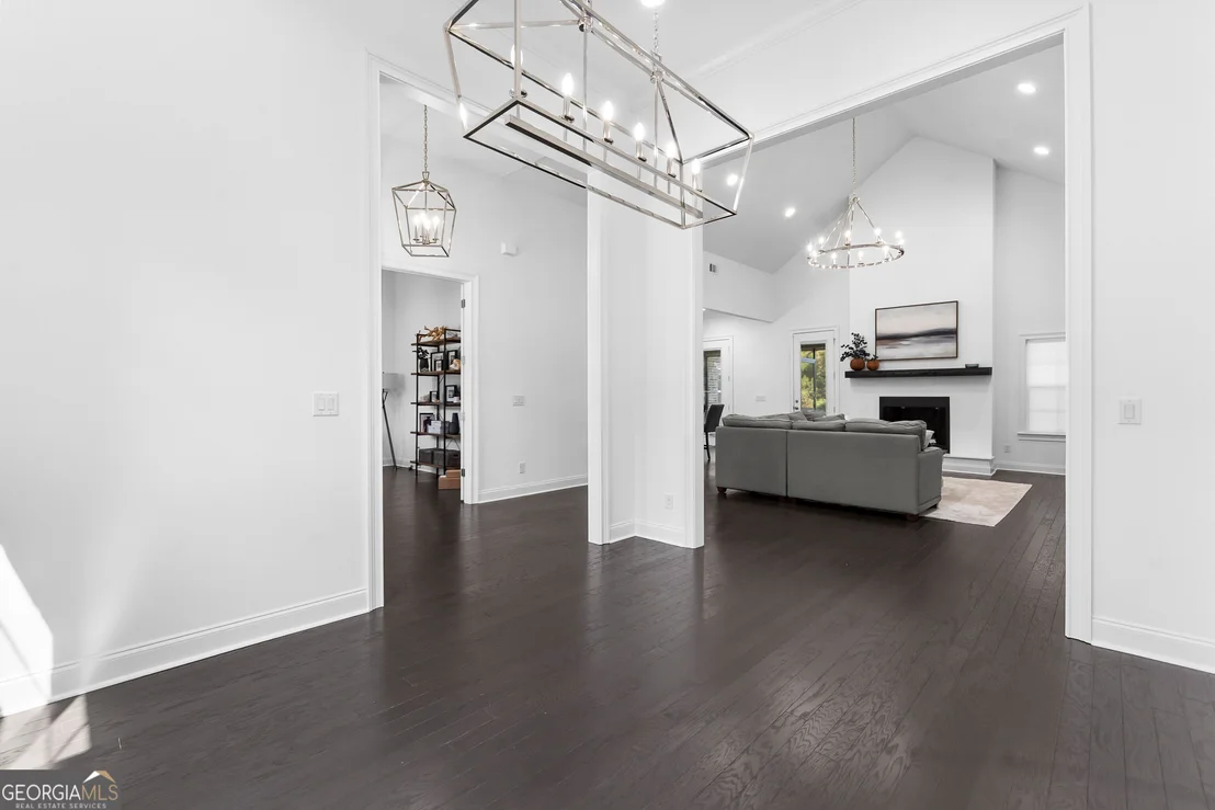 Photo of 207 Yale Circle